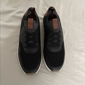 Black and Brown Men's Sneakers